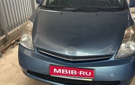 Toyota Prius, 2006 год, 630 000 рублей, 2 фотография