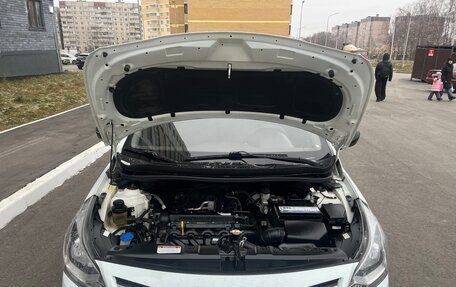 Hyundai Solaris II рестайлинг, 2016 год, 938 000 рублей, 19 фотография