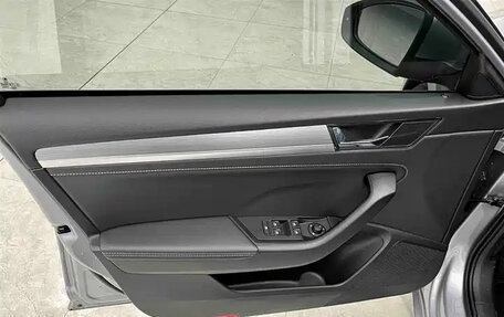 Skoda Superb III рестайлинг, 2024 год, 2 470 000 рублей, 10 фотография