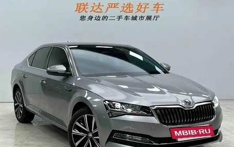 Skoda Superb III рестайлинг, 2024 год, 2 470 000 рублей, 5 фотография