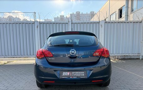 Opel Astra J, 2010 год, 550 000 рублей, 6 фотография