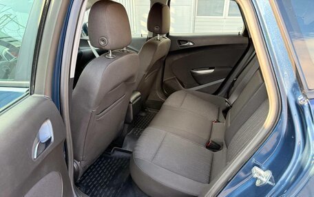 Opel Astra J, 2010 год, 550 000 рублей, 16 фотография