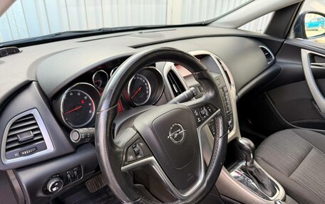 Opel Astra J, 2010 год, 550 000 рублей, 19 фотография