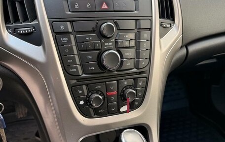 Opel Astra J, 2010 год, 550 000 рублей, 18 фотография