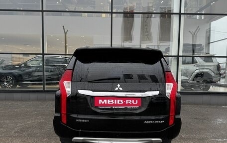 Mitsubishi Pajero Sport III рестайлинг, 2019 год, 3 065 000 рублей, 3 фотография