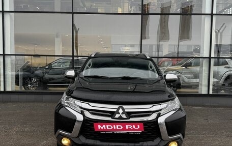 Mitsubishi Pajero Sport III рестайлинг, 2019 год, 3 065 000 рублей, 6 фотография