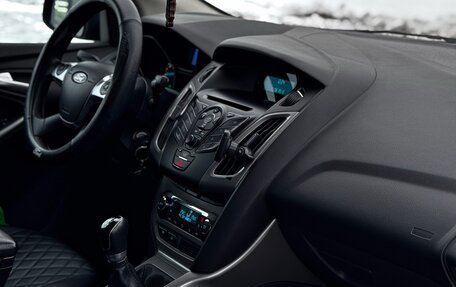 Ford Focus III, 2013 год, 800 000 рублей, 3 фотография