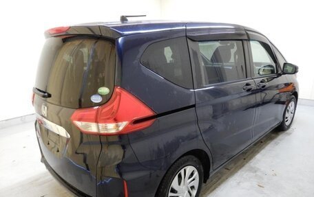 Honda Freed II, 2021 год, 1 370 000 рублей, 4 фотография