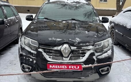 Renault Sandero II рестайлинг, 2018 год, 1 000 000 рублей, 1 фотография