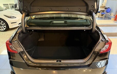 Toyota Camry, 2025 год, 4 950 000 рублей, 9 фотография