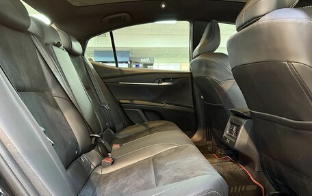 Toyota Camry, 2025 год, 4 950 000 рублей, 14 фотография