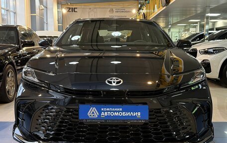 Toyota Camry, 2025 год, 4 950 000 рублей, 8 фотография