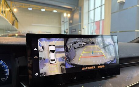 Toyota Camry, 2025 год, 4 950 000 рублей, 21 фотография