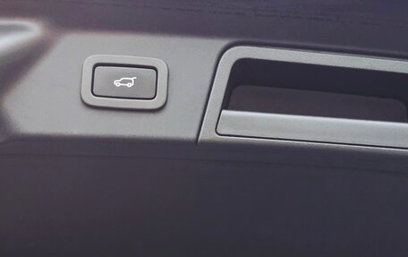 Land Rover Range Rover Velar I, 2018 год, 4 450 000 рублей, 17 фотография