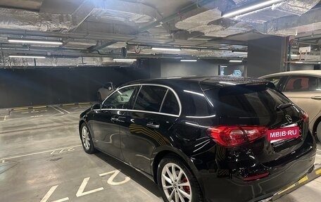 Mercedes-Benz A-Класс, 2019 год, 2 750 000 рублей, 6 фотография