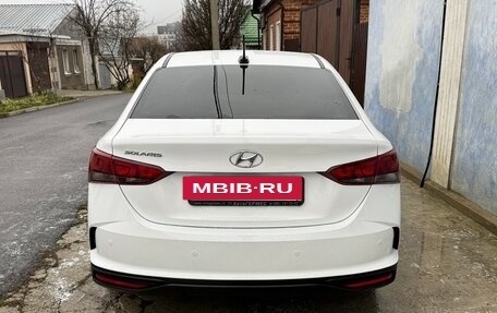 Hyundai Solaris II рестайлинг, 2021 год, 1 450 000 рублей, 4 фотография