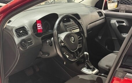 Volkswagen Polo VI (EU Market), 2015 год, 990 000 рублей, 11 фотография