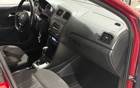 Volkswagen Polo VI (EU Market), 2015 год, 990 000 рублей, 19 фотография