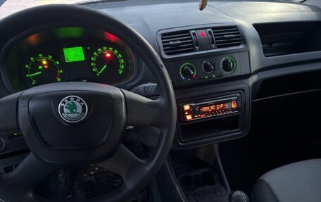 Skoda Fabia II, 2010 год, 420 000 рублей, 5 фотография