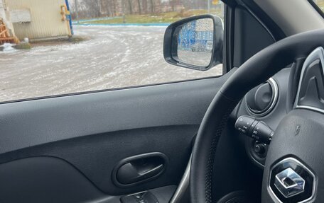 Renault Logan II, 2021 год, 995 000 рублей, 8 фотография