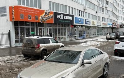 Mercedes-Benz E-Класс, 2014 год, 1 800 000 рублей, 1 фотография