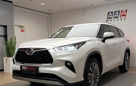 Toyota Highlander, 2025 год, 5 990 000 рублей, 1 фотография