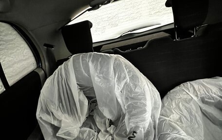 Toyota Yaris III рестайлинг, 2008 год, 550 000 рублей, 15 фотография