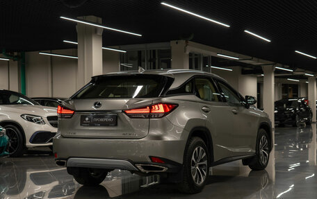 Lexus RX IV рестайлинг, 2020 год, 4 800 000 рублей, 5 фотография