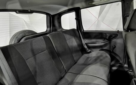 Chevrolet Niva I рестайлинг, 2011 год, 565 000 рублей, 16 фотография