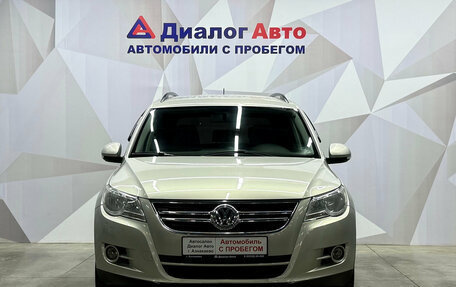 Volkswagen Tiguan I, 2011 год, 950 000 рублей, 2 фотография