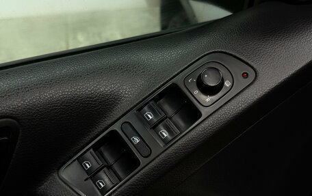 Volkswagen Tiguan I, 2011 год, 950 000 рублей, 10 фотография