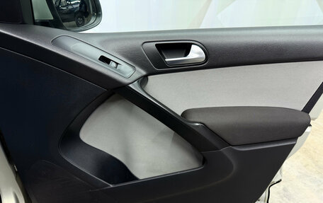 Volkswagen Tiguan I, 2011 год, 950 000 рублей, 12 фотография