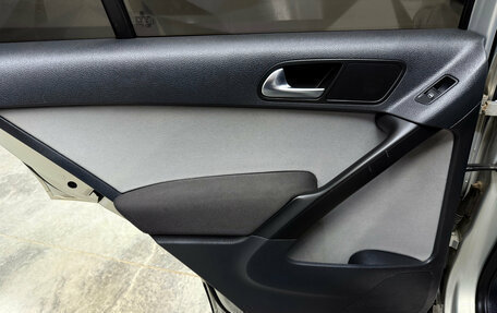 Volkswagen Tiguan I, 2011 год, 950 000 рублей, 20 фотография