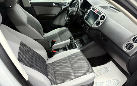 Volkswagen Tiguan I, 2011 год, 950 000 рублей, 11 фотография