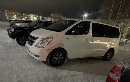 Hyundai Grand Starex Grand Starex I рестайлинг 2, 2010 год, 1 280 000 рублей, 26 фотография