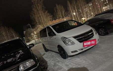 Hyundai Grand Starex Grand Starex I рестайлинг 2, 2010 год, 1 280 000 рублей, 23 фотография