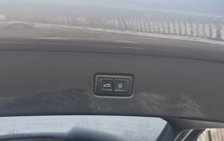 Audi Q7, 2015 год, 3 300 000 рублей, 14 фотография