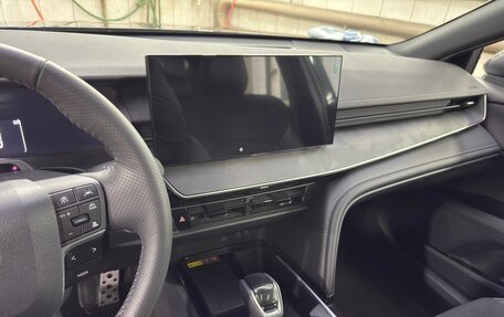 Toyota Camry, 2025 год, 4 370 000 рублей, 16 фотография