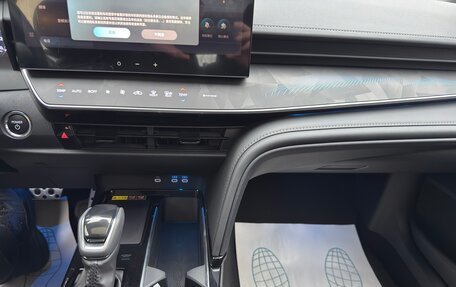 Toyota Camry, 2025 год, 4 370 000 рублей, 25 фотография