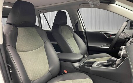 Toyota RAV4, 2025 год, 4 397 000 рублей, 22 фотография