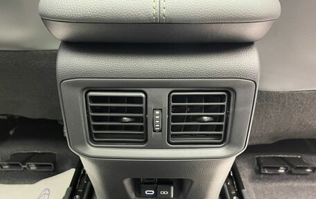 Toyota RAV4, 2025 год, 4 397 000 рублей, 24 фотография