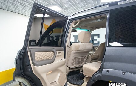 Toyota Land Cruiser 100 рестайлинг 2, 2007 год, 1 699 000 рублей, 11 фотография