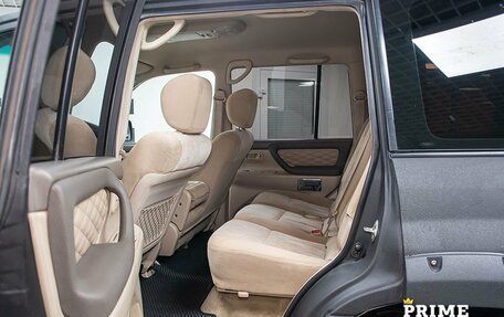 Toyota Land Cruiser 100 рестайлинг 2, 2007 год, 1 699 000 рублей, 13 фотография