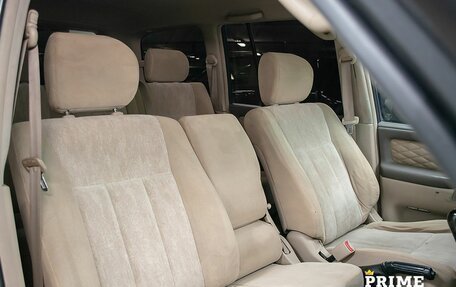 Toyota Land Cruiser 100 рестайлинг 2, 2007 год, 1 699 000 рублей, 21 фотография