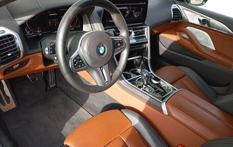 BMW 8 серия, 2023 год, 13 490 000 рублей, 10 фотография