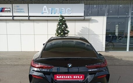 BMW 8 серия, 2023 год, 13 490 000 рублей, 5 фотография