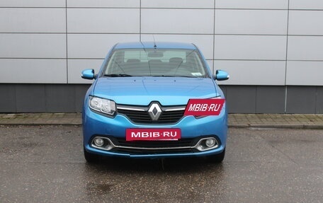 Renault Logan II, 2014 год, 625 000 рублей, 2 фотография