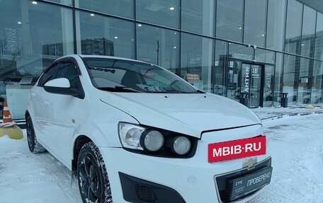 Chevrolet Aveo III, 2015 год, 399 000 рублей, 3 фотография