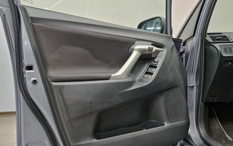 Toyota Verso I, 2012 год, 1 200 000 рублей, 19 фотография