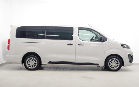 Opel Zafira Life I, 2021 год, 4 145 000 рублей, 4 фотография